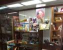 Sports Memorabilia, Pez, Rock N Roll Collectibles 